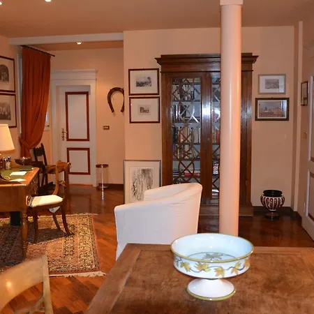 Apartman 7 Chiese
